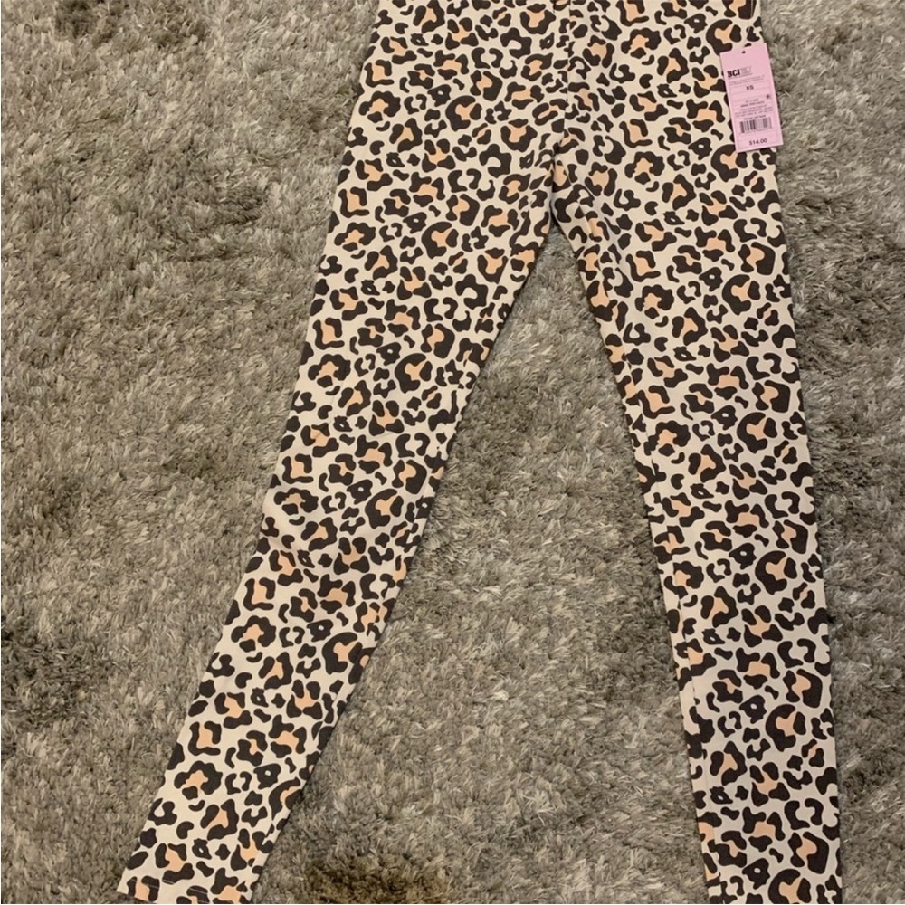 NWT WILD FABLE Women's High-Waisted Legging